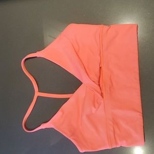 Lululemon sports bra